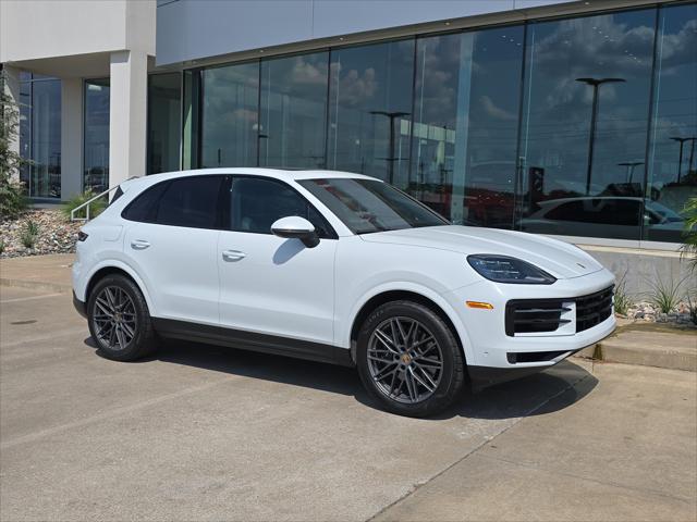 2024 Porsche Cayenne AWD