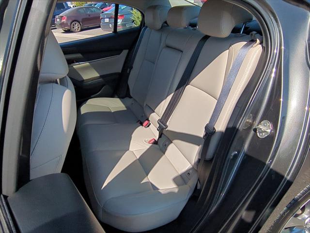 2025 Mazda Mazda3 2.5 S Preferred