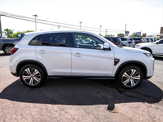 2024 Mitsubishi Outlander Sport SE