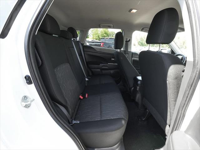 2024 Mitsubishi Outlander Sport SE