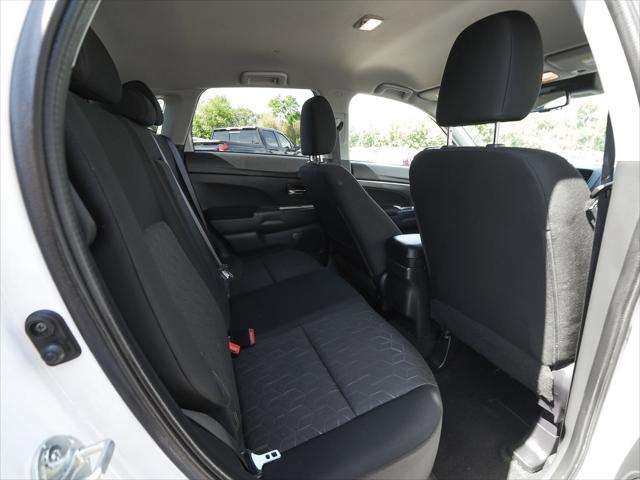 2024 Mitsubishi Outlander Sport SE