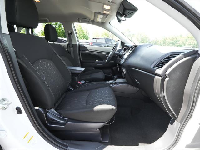2024 Mitsubishi Outlander Sport SE