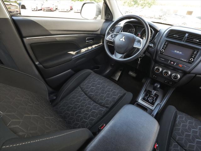 2024 Mitsubishi Outlander Sport SE