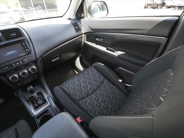 2024 Mitsubishi Outlander Sport SE