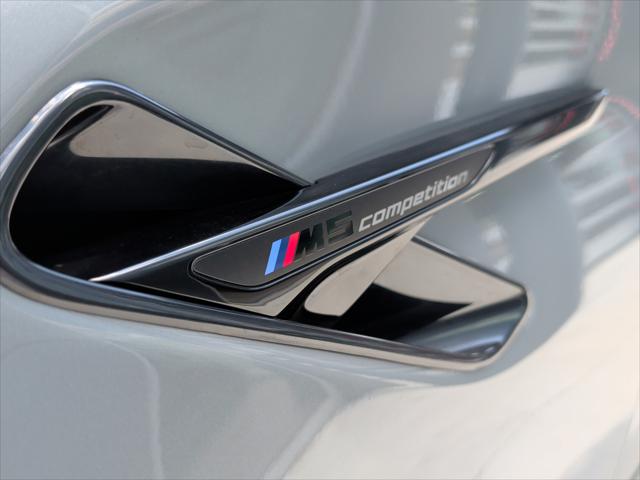2022 BMW M5 Sedan