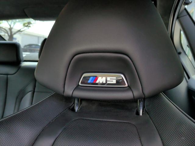 2022 BMW M5 Sedan