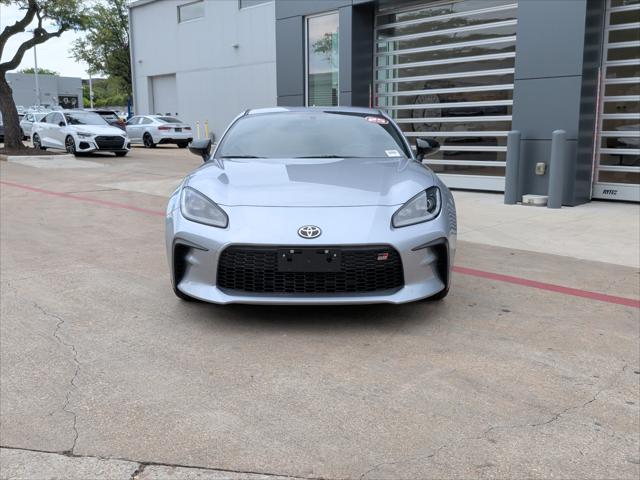 2025 Toyota GR86 Premium