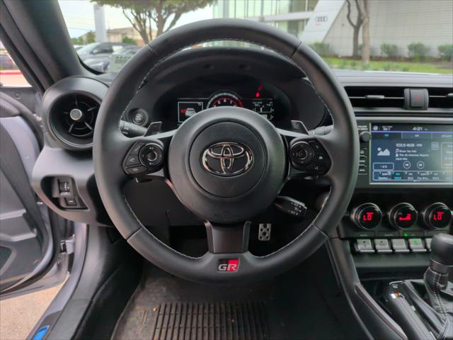 2025 Toyota GR86 Premium