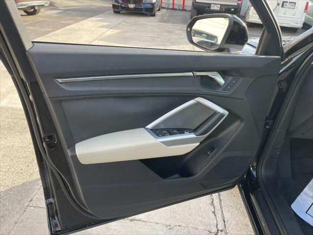 2020 Audi Q3 Premium 45 TFSI quattro Tiptronic