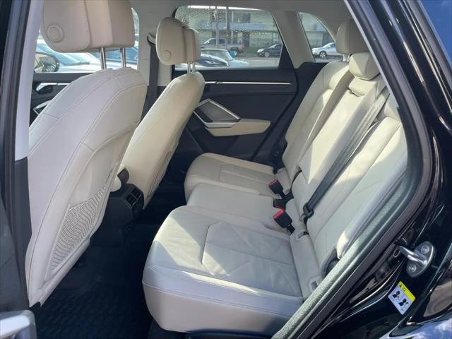 2020 Audi Q3 Premium 45 TFSI quattro Tiptronic