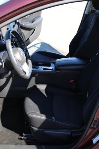 2020 Nissan Sentra SV Xtronic CVT