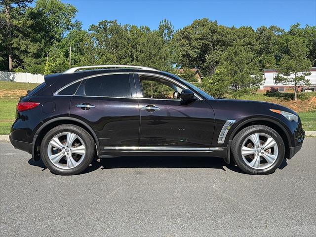 2011 INFINITI FX35 Base