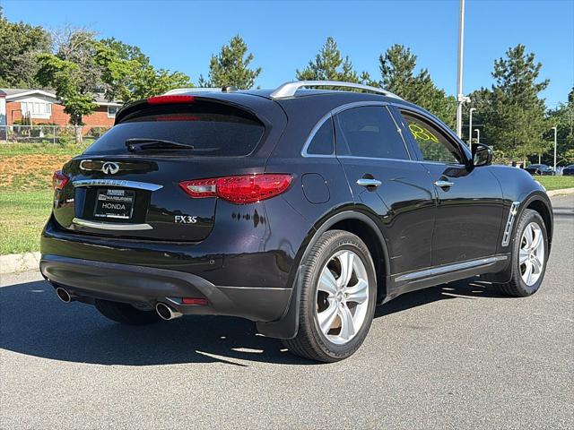 2011 INFINITI FX35 Base