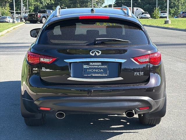 2011 INFINITI FX35 Base