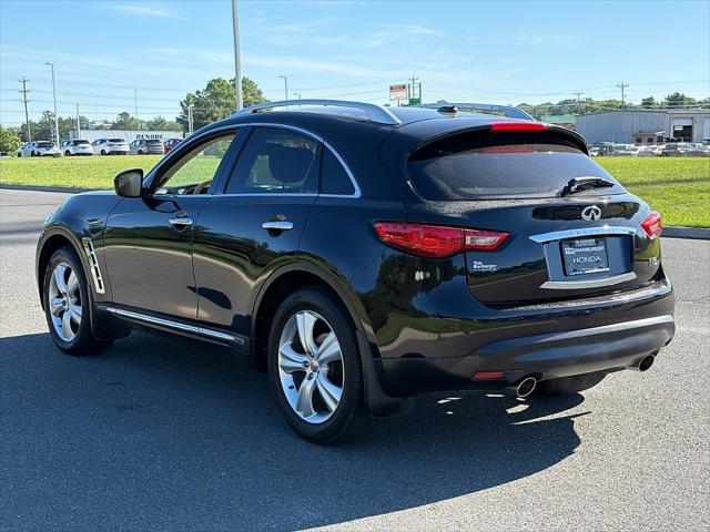 2011 INFINITI FX35 Base