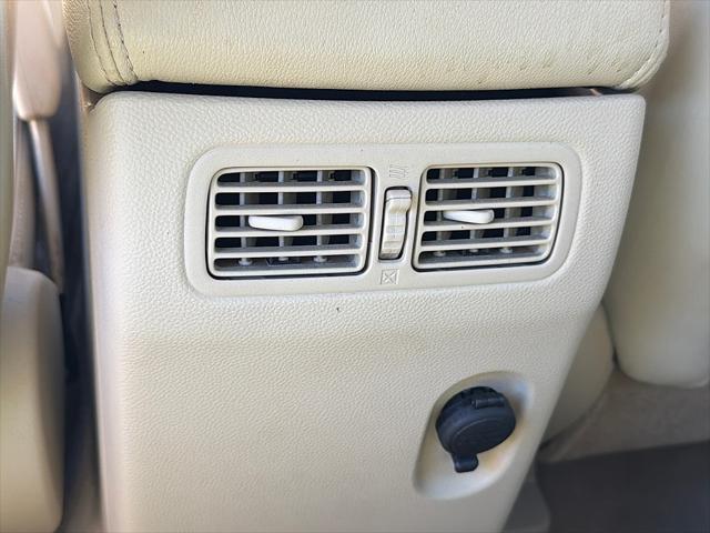 2011 INFINITI FX35 Base