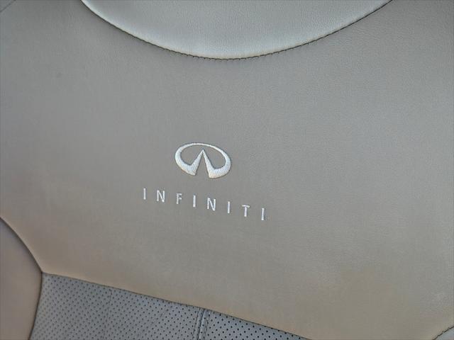 2011 INFINITI FX35 Base