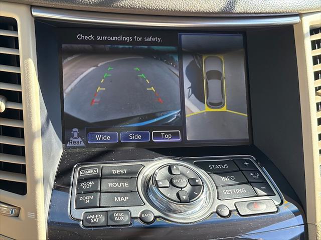2011 INFINITI FX35 Base