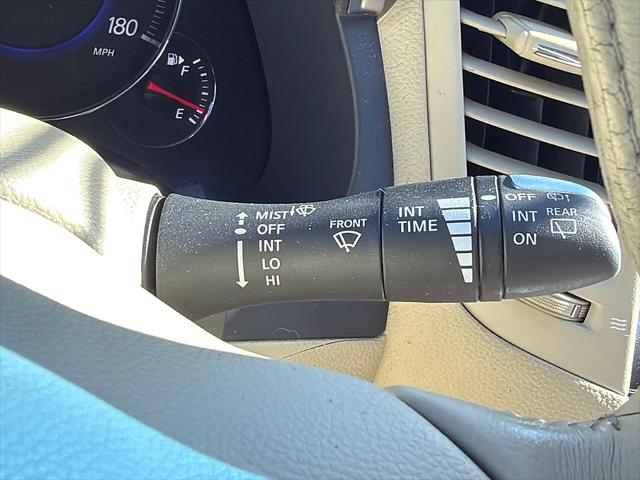 2011 INFINITI FX35 Base