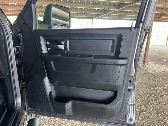 2026 Ram 3500 Tradesman Crew Cab 4x4 8' Box