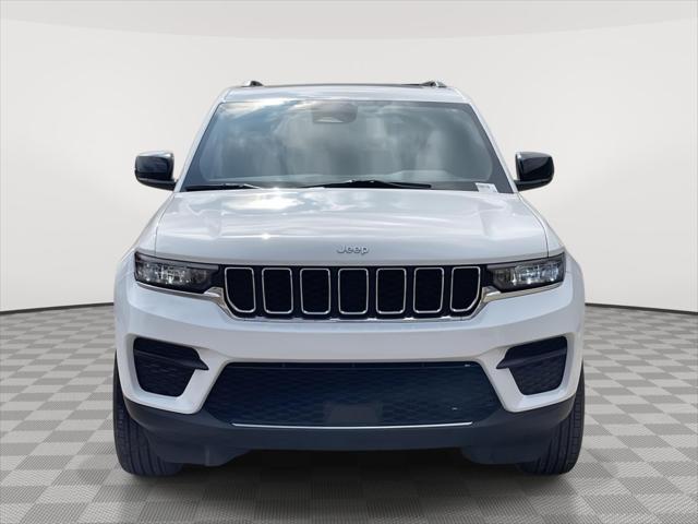 2025 Jeep Grand Cherokee Laredo X 4x4