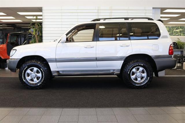 1999 Toyota Land Cruiser Base