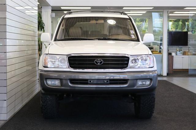 1999 Toyota Land Cruiser Base