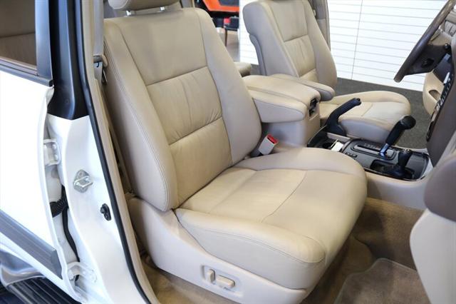 1999 Toyota Land Cruiser Base