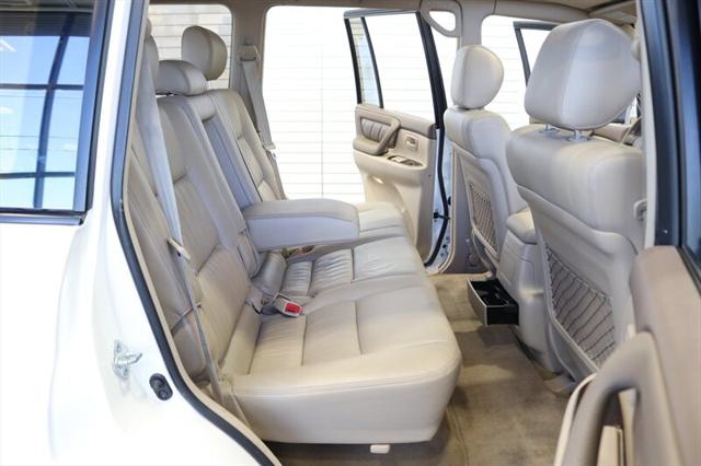 1999 Toyota Land Cruiser Base
