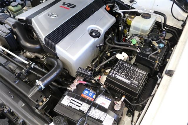 1999 Toyota Land Cruiser Base