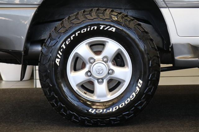 1999 Toyota Land Cruiser Base