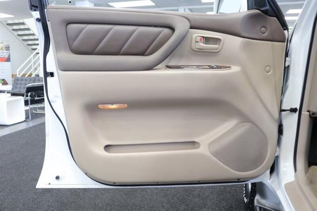 1999 Toyota Land Cruiser Base