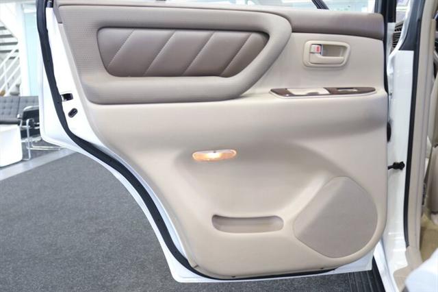 1999 Toyota Land Cruiser Base