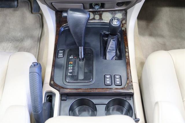 1999 Toyota Land Cruiser Base