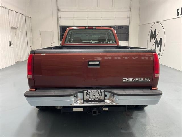 1998 Chevrolet 3500 K3500 Cheyenne 4X4 5-SPEED MANUAL / DUALLY/V8 7.4L