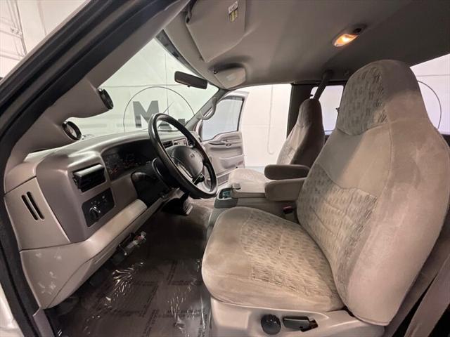 1999 Ford F-250 XLT 7.3L DIESEL / 6-SPEED MANUAL / 146k MILES