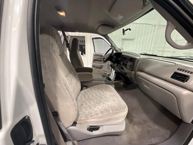 1999 Ford F-250 XLT 7.3L DIESEL / 6-SPEED MANUAL / 146k MILES