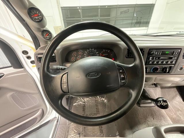 1999 Ford F-250 XLT 7.3L DIESEL / 6-SPEED MANUAL / 146k MILES