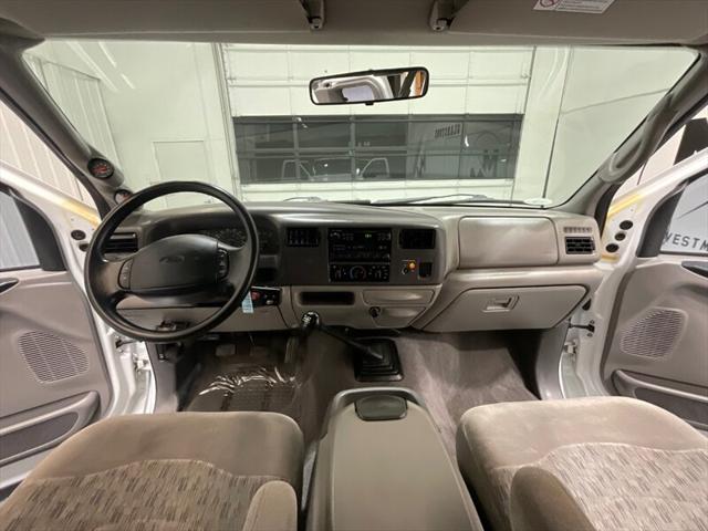 1999 Ford F-250 XLT 7.3L DIESEL / 6-SPEED MANUAL / 146k MILES