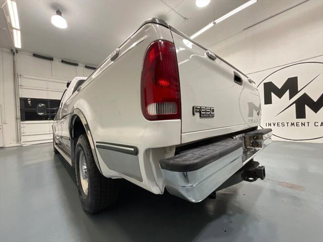 1999 Ford F-250 XLT 7.3L DIESEL / 6-SPEED MANUAL / 146k MILES
