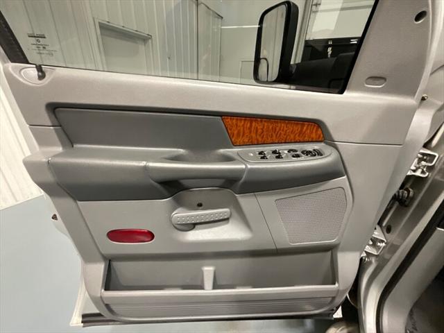 2006 Dodge Ram 3500 SLT/Sport