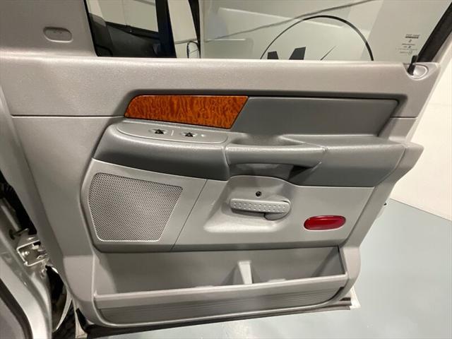 2006 Dodge Ram 3500 SLT/Sport