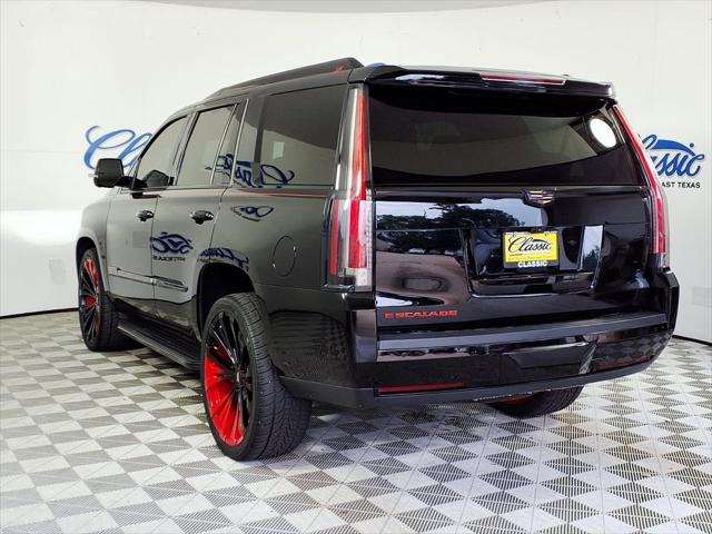 2020 Cadillac Escalade 2WD Luxury