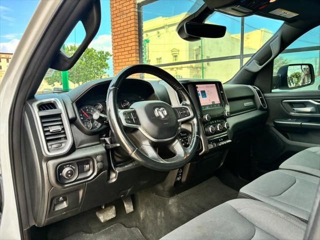 2023 Ram 1500 Big Horn Crew Cab 4x4 5'7" Box
