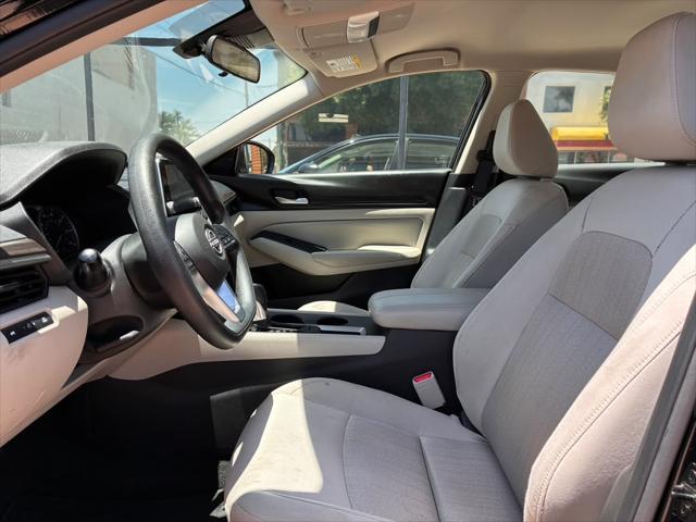 2025 Nissan Altima SV FWD