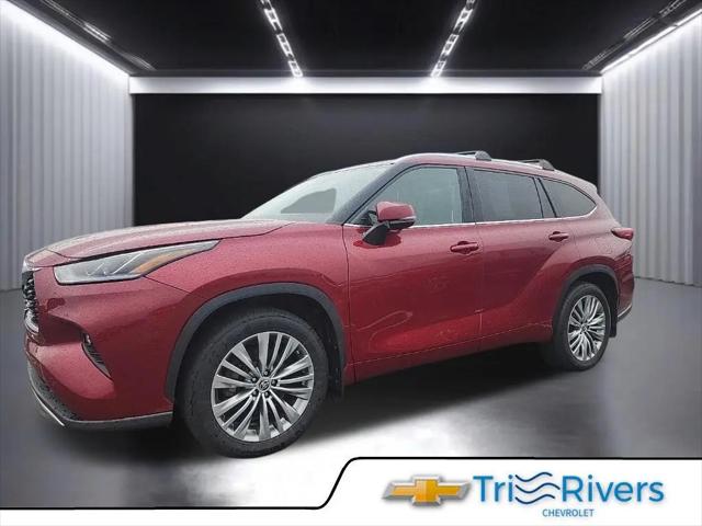 2023 Toyota Highlander Platinum for sale in Hastings, MN