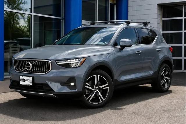 2023 Volvo XC40 B5 Plus Bright Theme for sale in Englewood, CO