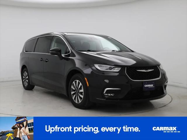 2023 Chrysler Pacifica Hybrid Touring L for sale near West Carrollton, OH