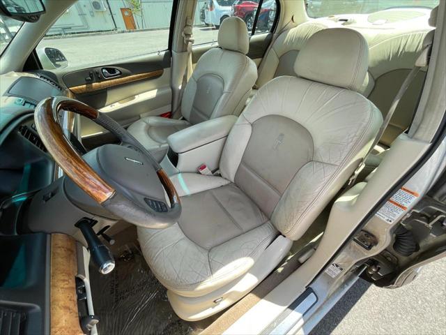 2000 Lincoln Continental 4DR SDN FWD 4D SEDAN