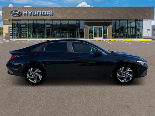 2025 Hyundai Elantra Hybrid SEL Sport